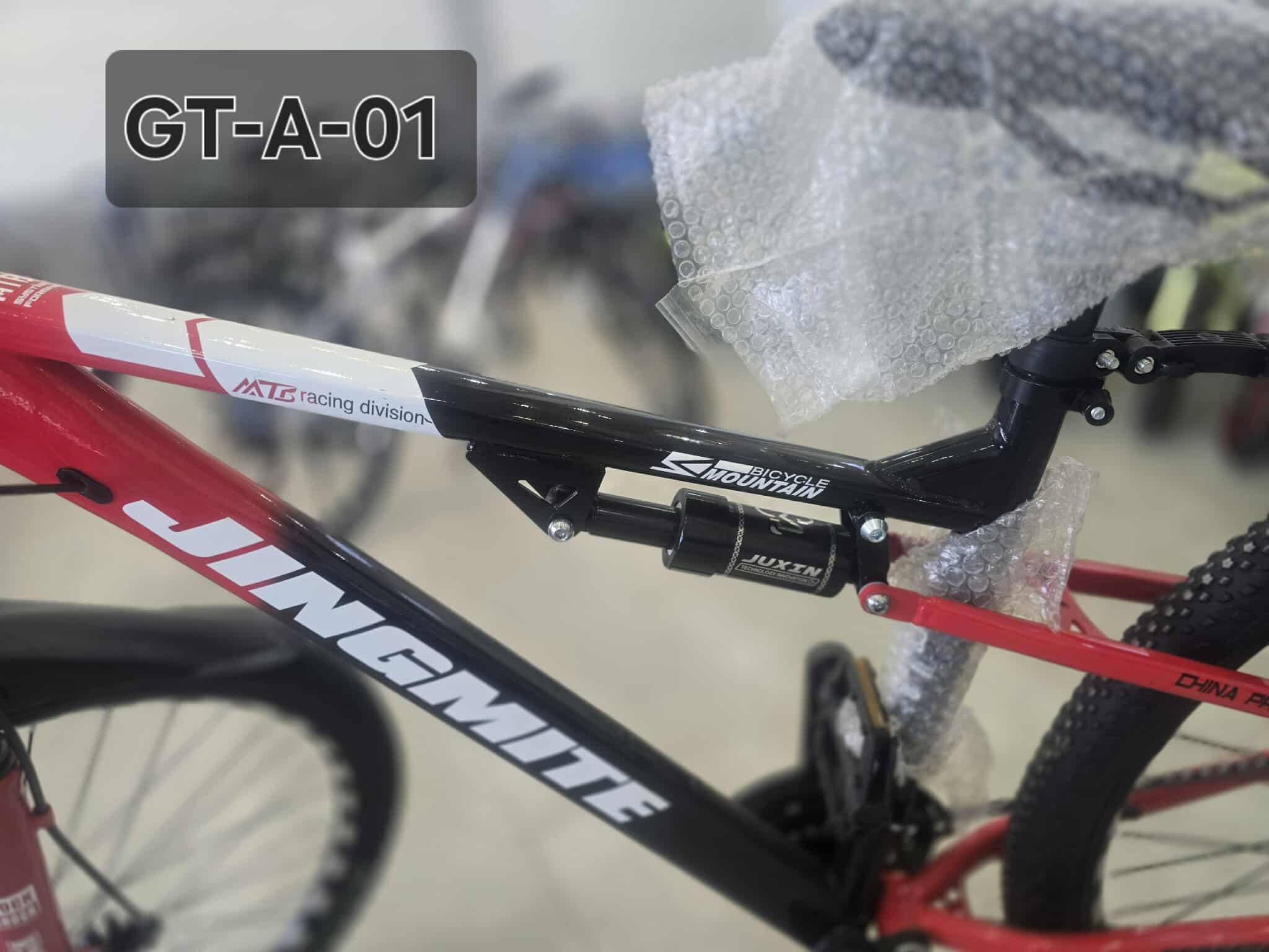 Vue 1 - Vélos GT-A-01